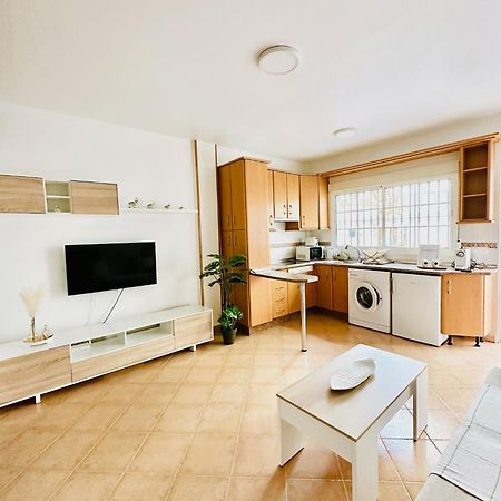 לה קאלה דה מיחאס Centre Village Apartment מראה חיצוני תמונה