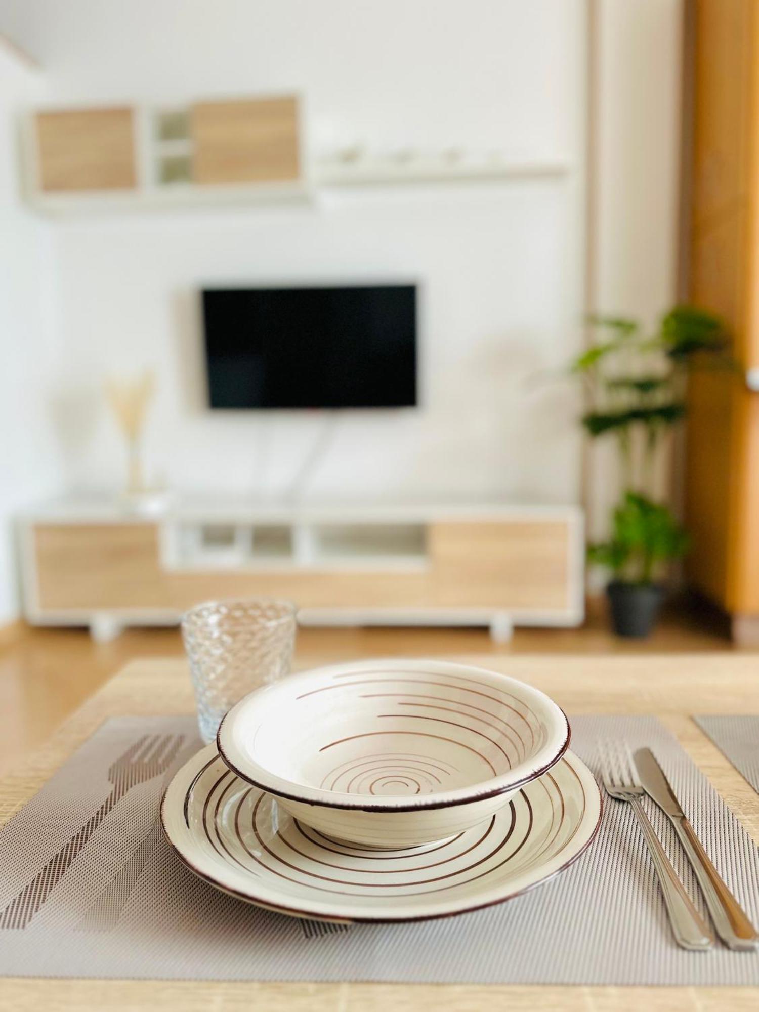 לה קאלה דה מיחאס Centre Village Apartment מראה חיצוני תמונה